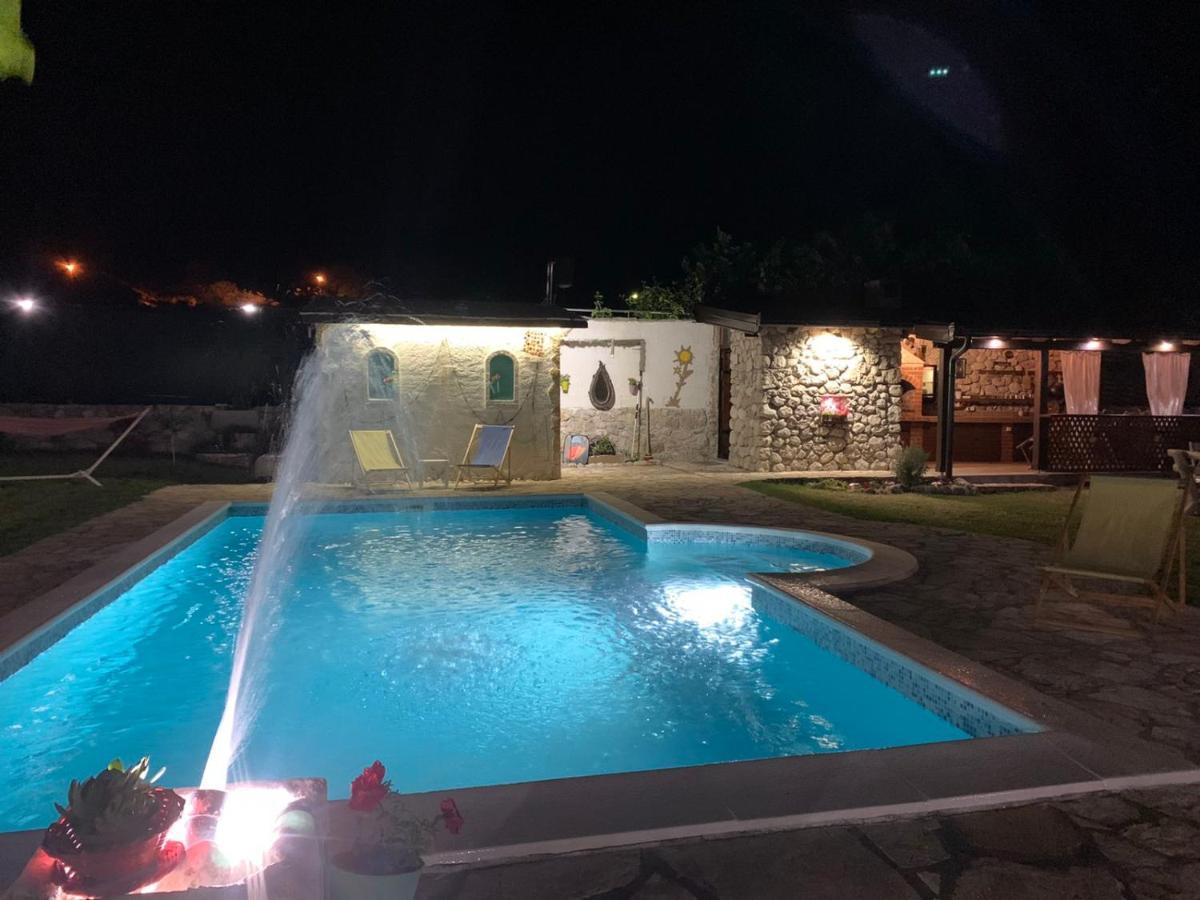 Silent Village Villa With Swimming Pool Mostar Exterior photo