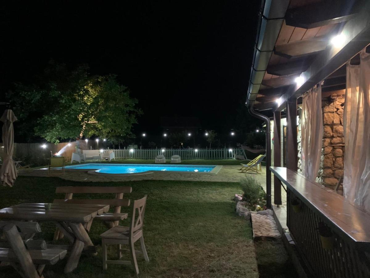Silent Village Villa With Swimming Pool Mostar Exterior photo