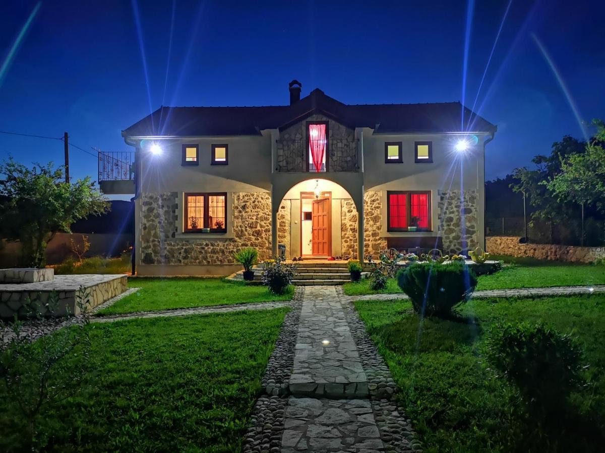 Silent Village Villa With Swimming Pool Mostar Exterior photo